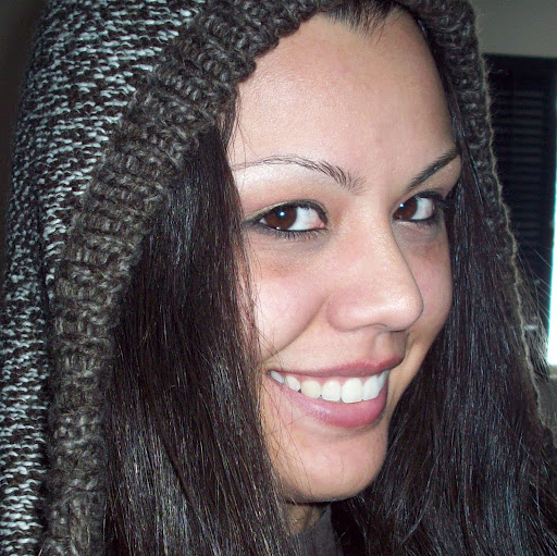 Nicole Farrell Photo 31