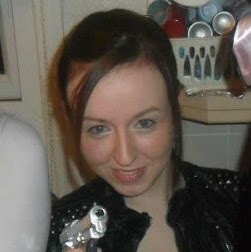 Sarah Lind Photo 11