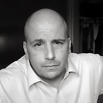 Eric Avery Photo 38