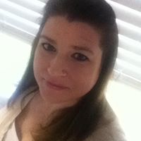 Nicole Triggs Photo 4