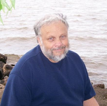Robert Larsen Photo 11