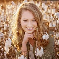 Sarah Davison Photo 37