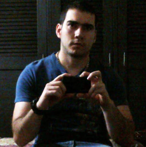 Daniel Vela Photo 15