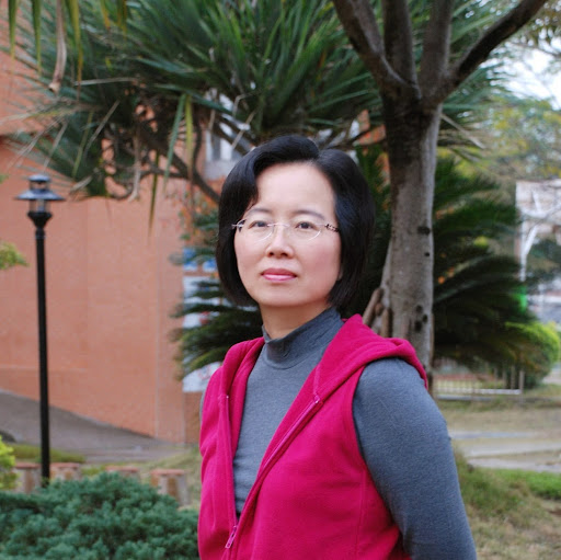 Tracy Hsu Photo 19