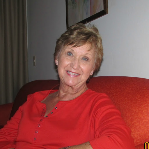 Marilyn Cooper Photo 37