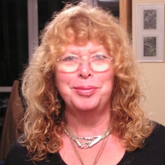 Sally Moore Photo 17
