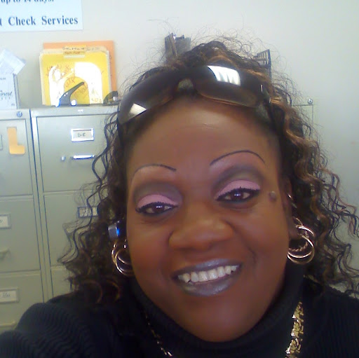 Linda Mcfadden Photo 3