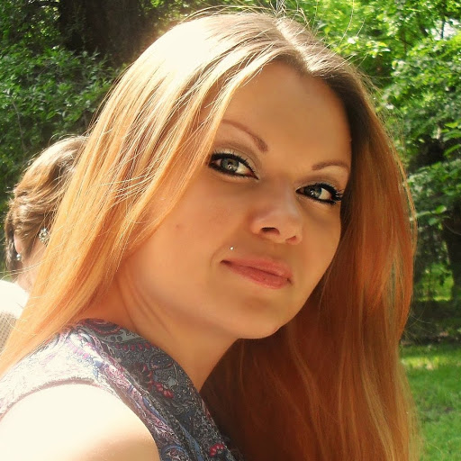 Lena Rose Photo 20