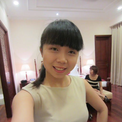 Huong Dinh Photo 8