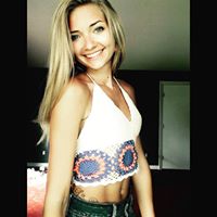 Lilly Robinson Photo 27