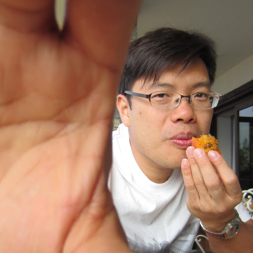 Eugene Lim Photo 20