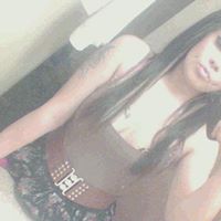 Danielle Robles Photo 6