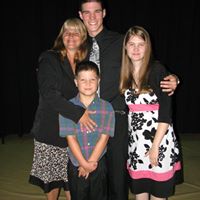 Linda Barrow Photo 13