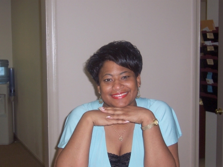 Veronica Boyd Photo 25