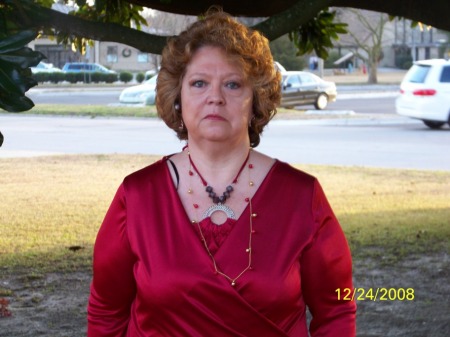 Linda Edwards Photo 34