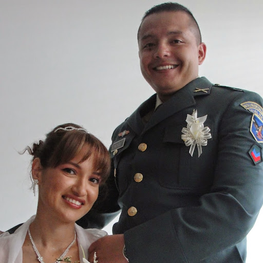 Wilfredo Calderon Photo 25