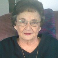 Carolyn Lawson Photo 37