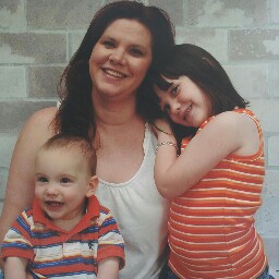 Amy Tincher Photo 9