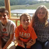 Beth Herndon Photo 34