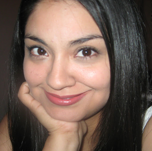 Claudia Simmons Photo 8