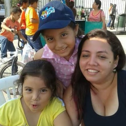 Mary Arroyo Photo 29