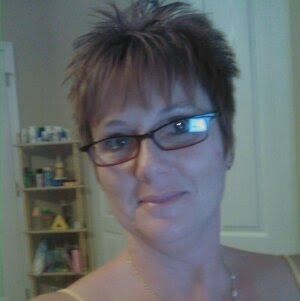 Vickie James Photo 30