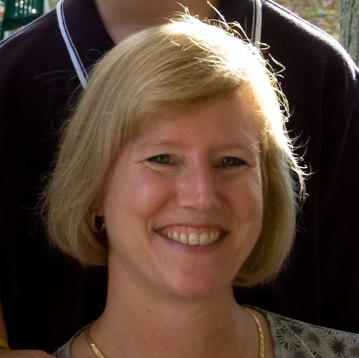Robyn Cobb Photo 15