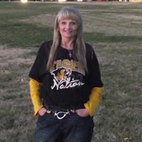 Angie Guthrie Photo 7