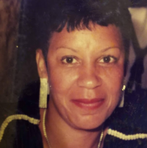 Beverly Green Photo 29