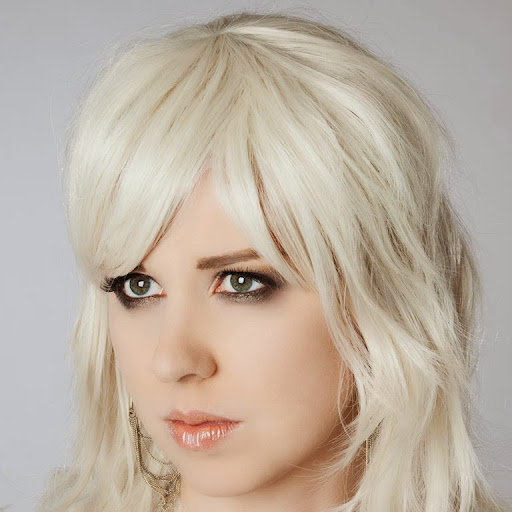 Sara Simms Photo 30