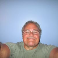 Larry Reynolds Photo 21