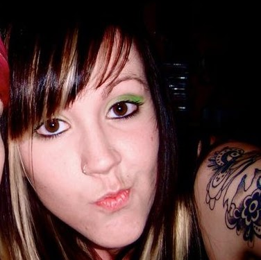Courtney Watson Photo 38