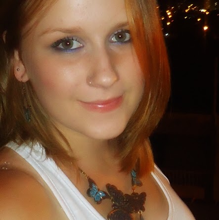 Jennifer Lampert Photo 8