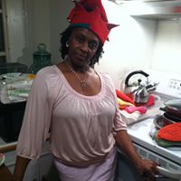 Lynn Graham Photo 31