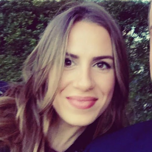 Angela Bruns Photo 1