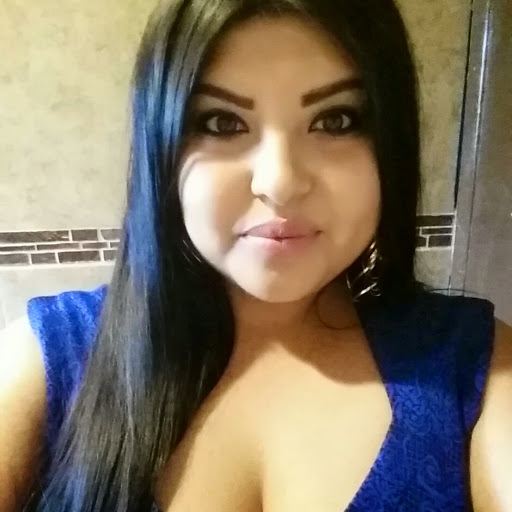 Marilyn Robles Photo 11