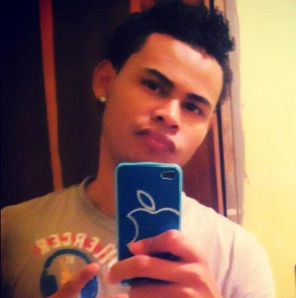Christian Gordon Photo 20