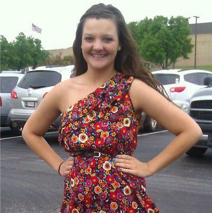 Christina Howe Photo 16