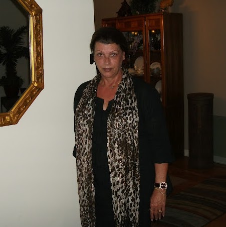 Joan Maxwell Photo 31
