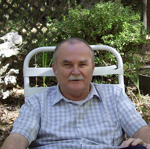 Tim Hendrix Photo 13