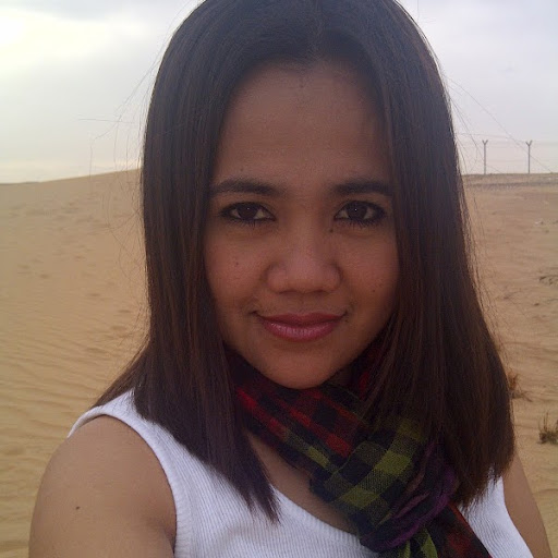 Anna Enriquez Photo 13