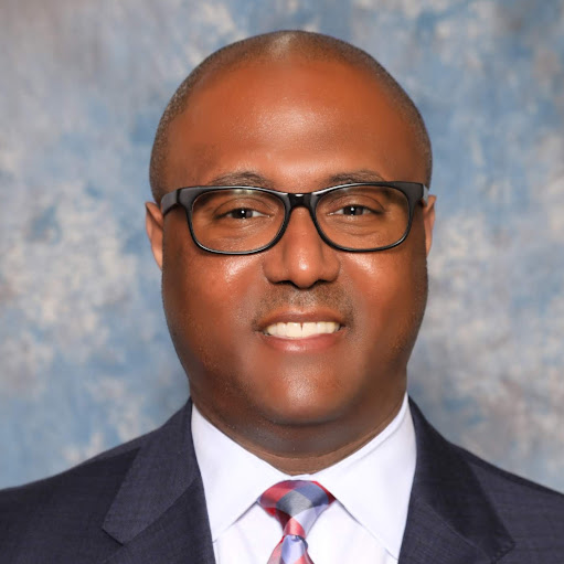 Marvin Lowe Photo 33