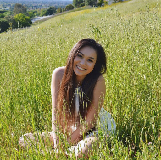 Celine Tran Photo 9