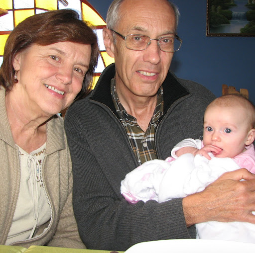Connie Chapman Photo 29