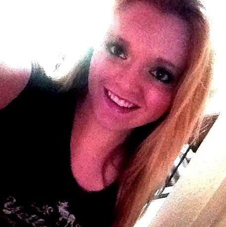 Cassie Thomas Photo 40
