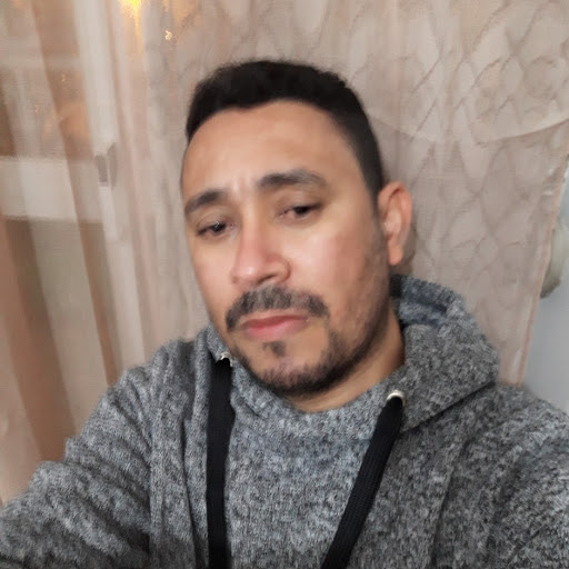 Edmar Santos Photo 24
