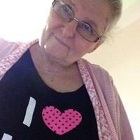 Charlotte Lyons Photo 25