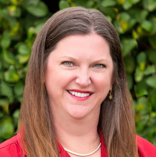 Christine Vinson Photo 36