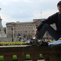 Peter How Photo 23