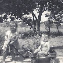 Jean Everett Photo 26